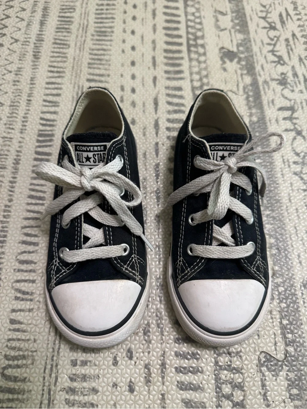 Converse Black & White Kids Low Top Sneakers
